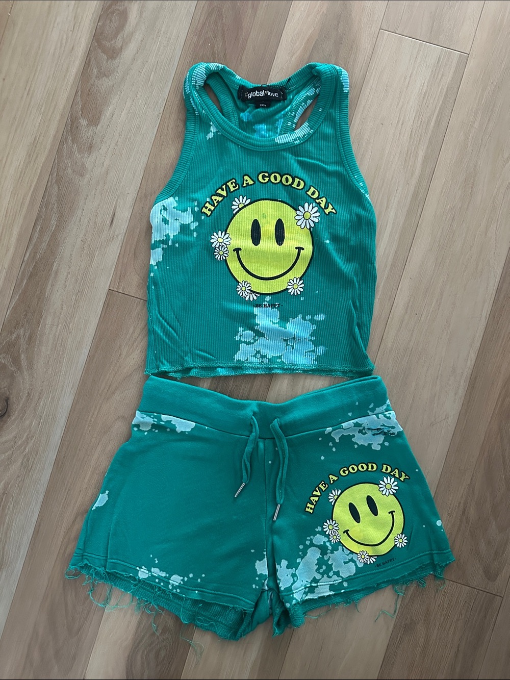 Global Love/Flowers By Zoe Tank Top And Shorts Set